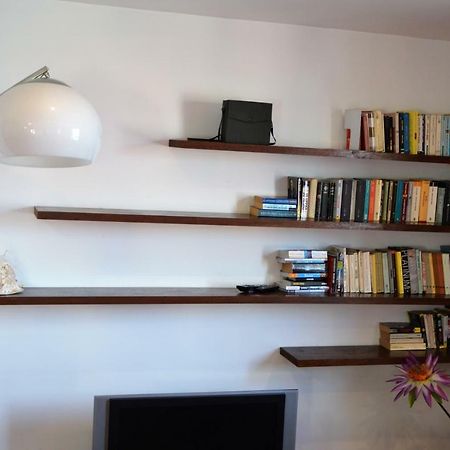 Sunflower Apartment With Private Terrace And Lift Génova Exterior foto