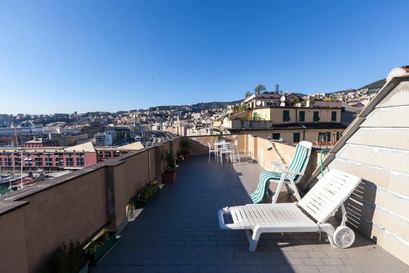 Sunflower Apartment With Private Terrace And Lift Génova Exterior foto